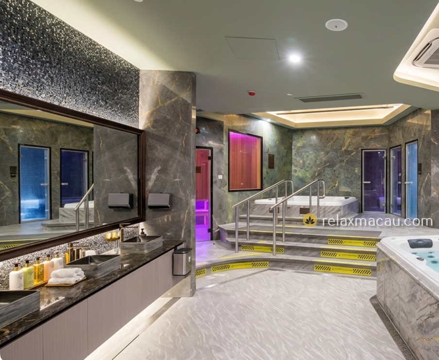 Manhao Spa marble bath area