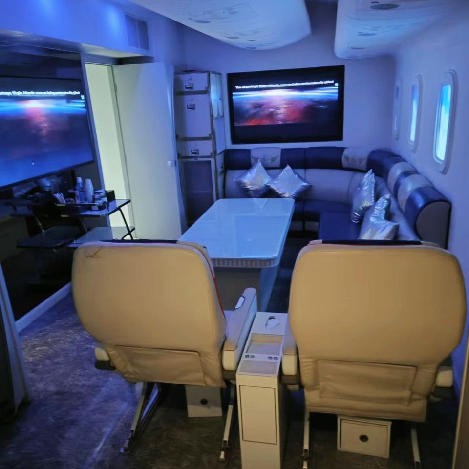 Theme Room 1